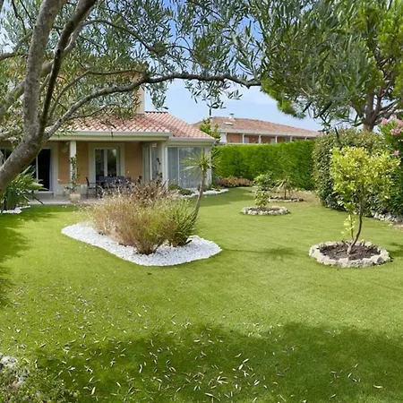 New ! With Parking Swimming Pools Garden And Ac - Benakey Cannes